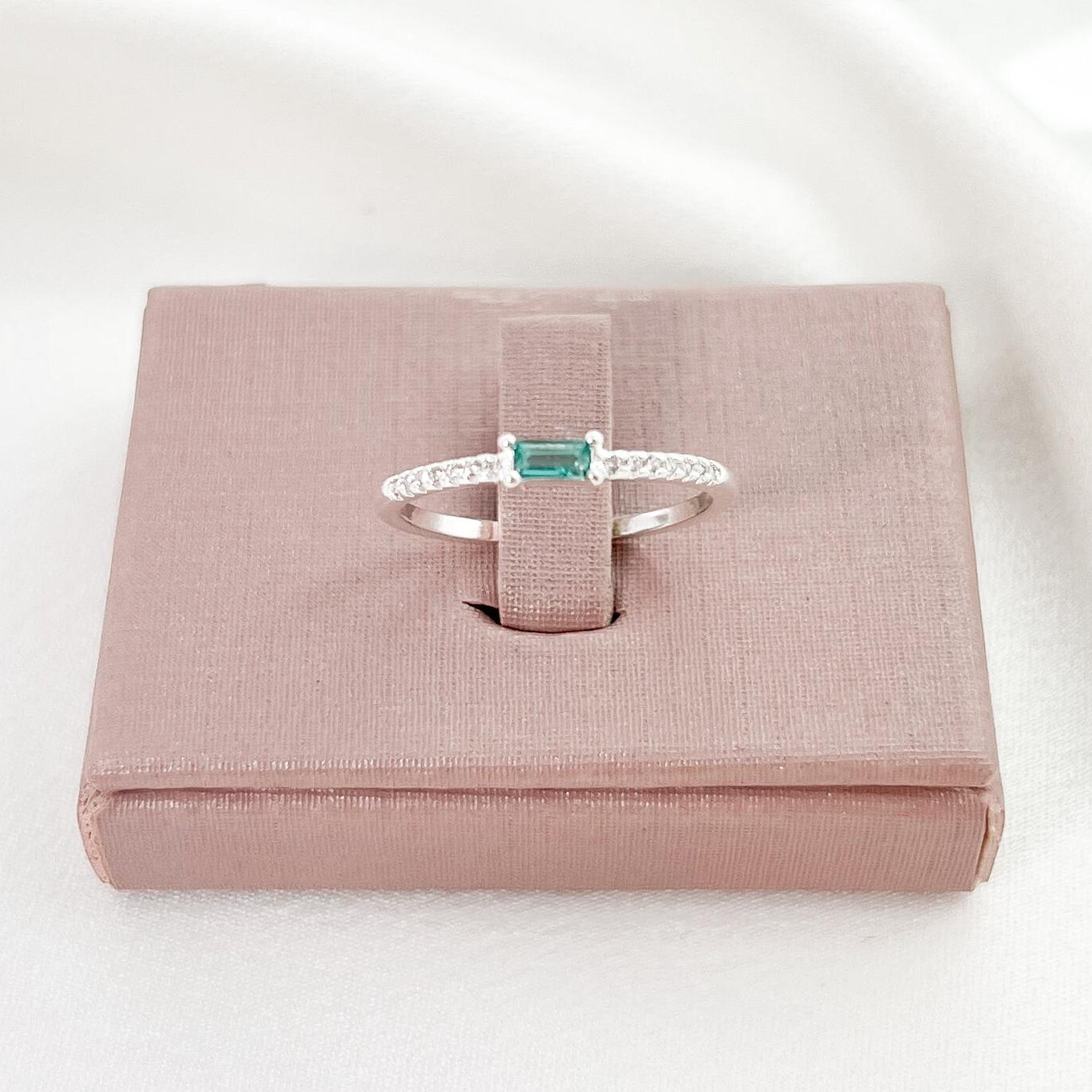 Mint Spark Ring