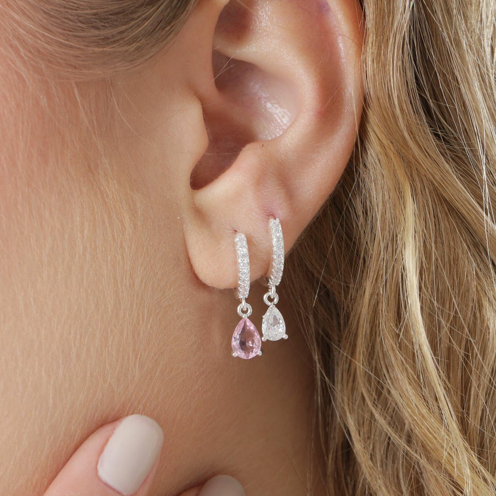 Ayla Drops Earrings
