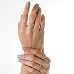 Livia V Ring