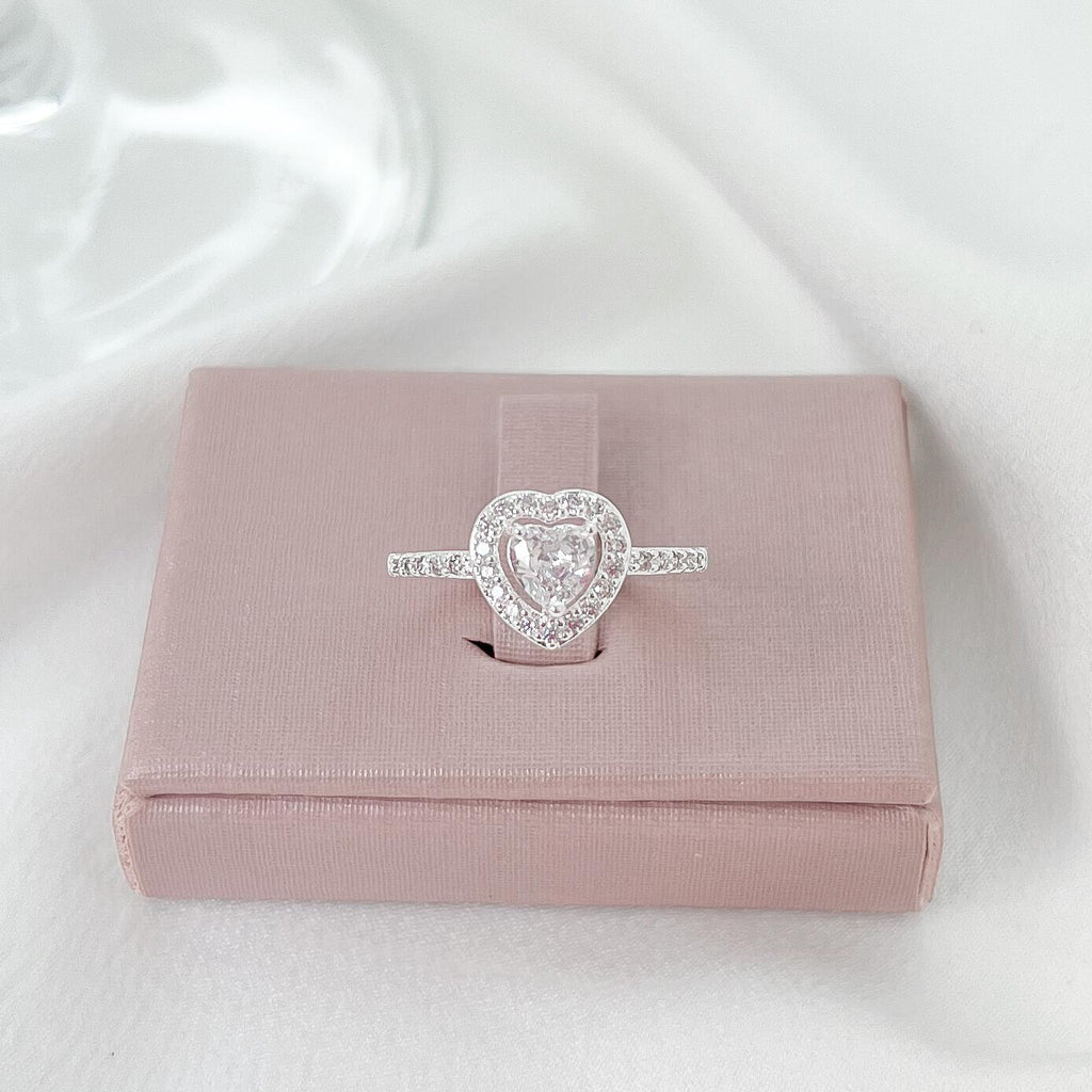 Eleanor Heart Ring