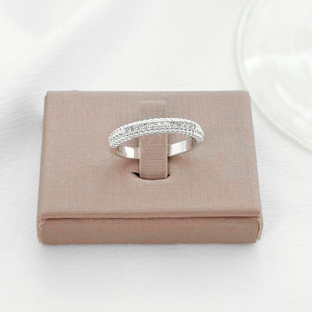 Valentina Pavé Ring